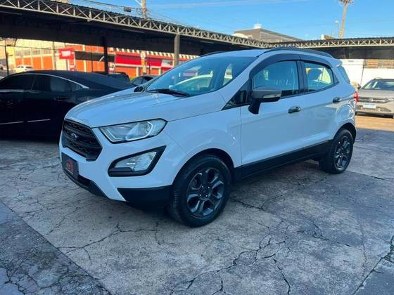 FORD ECOSPORT 1.5 TI-VCT FLEX FREESTYLE AUTOMÁTICO FORD ECOSPORT 1.5 TI-VCT FLEX FREESTYLE AUTOMÁTICO